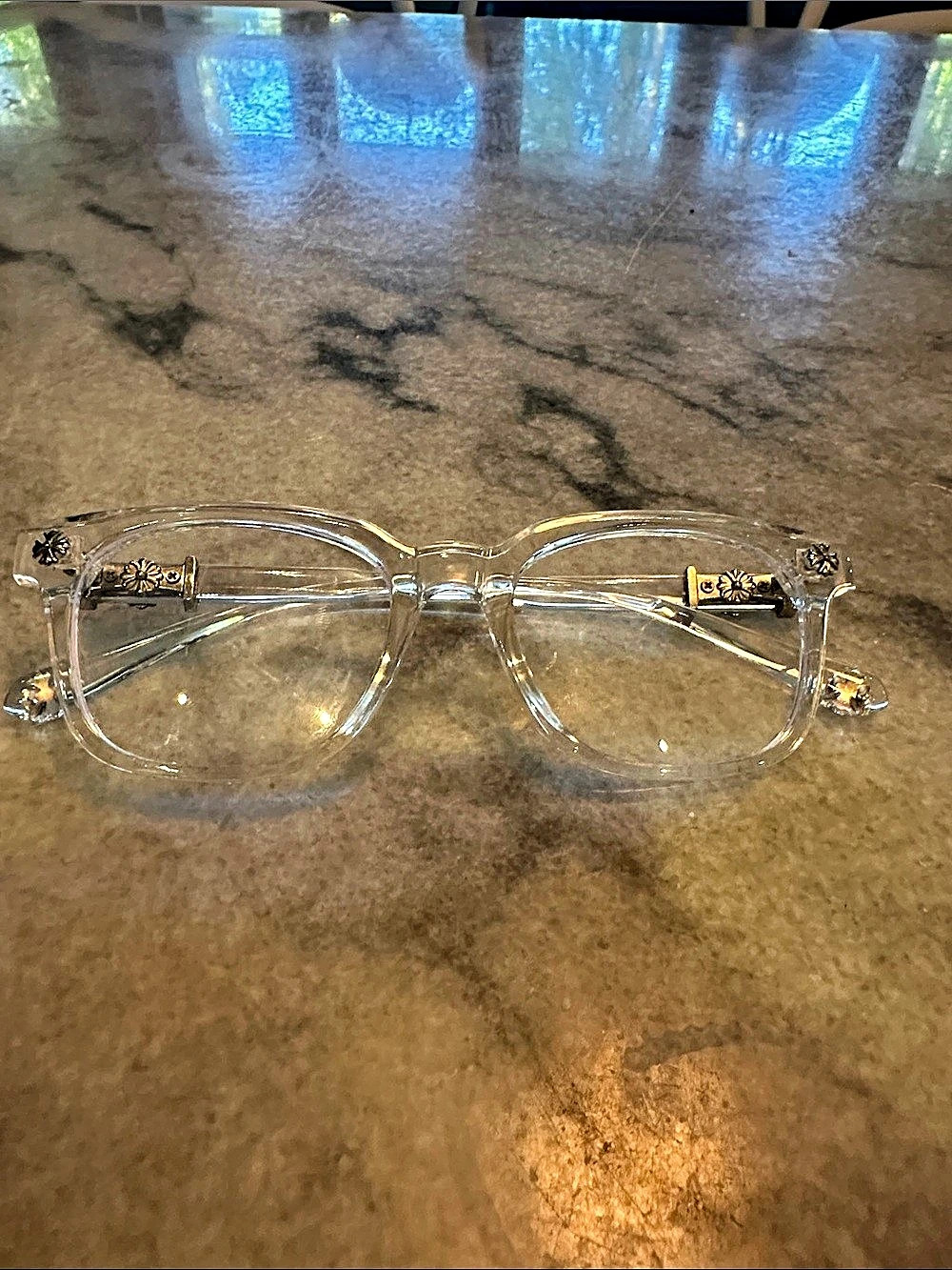 Fake chrome heart glasses 1/1